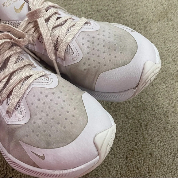 Nike Air Zoom Winflo 8 Color Violet Running Shoes Womens Size 8 - Picture 10 of 13